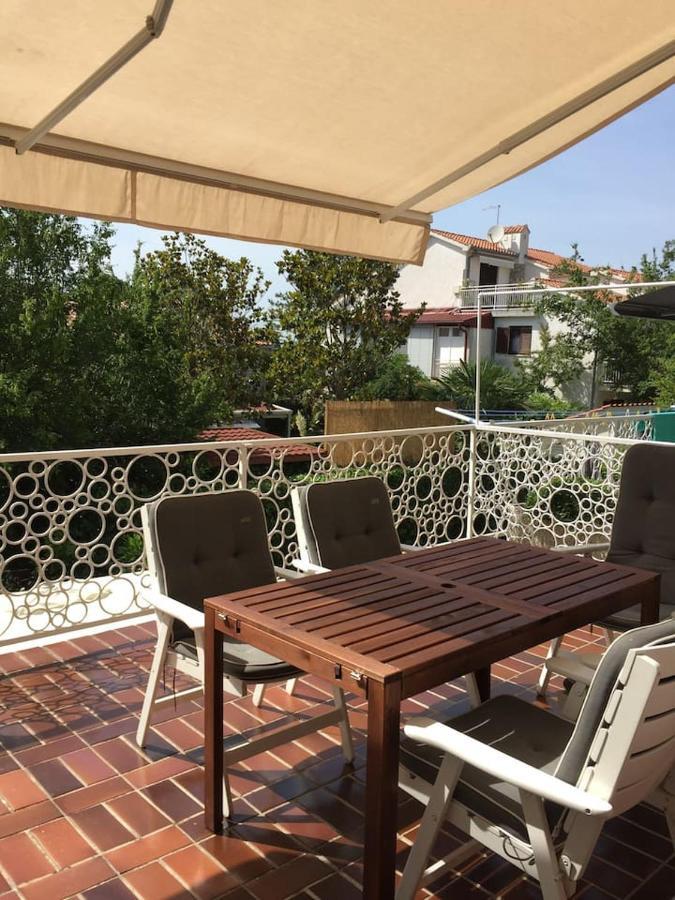 Domic ,Two Bedrooms Whit Large Terrace Njivice Ngoại thất bức ảnh